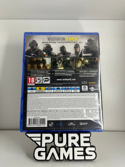 Tom Clancy's Rainbow Six Siege (PS4)